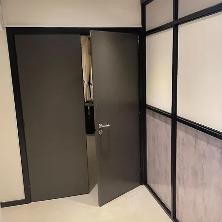 In Апартаменты *