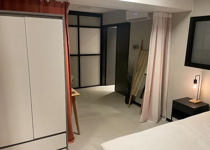 아파트 In